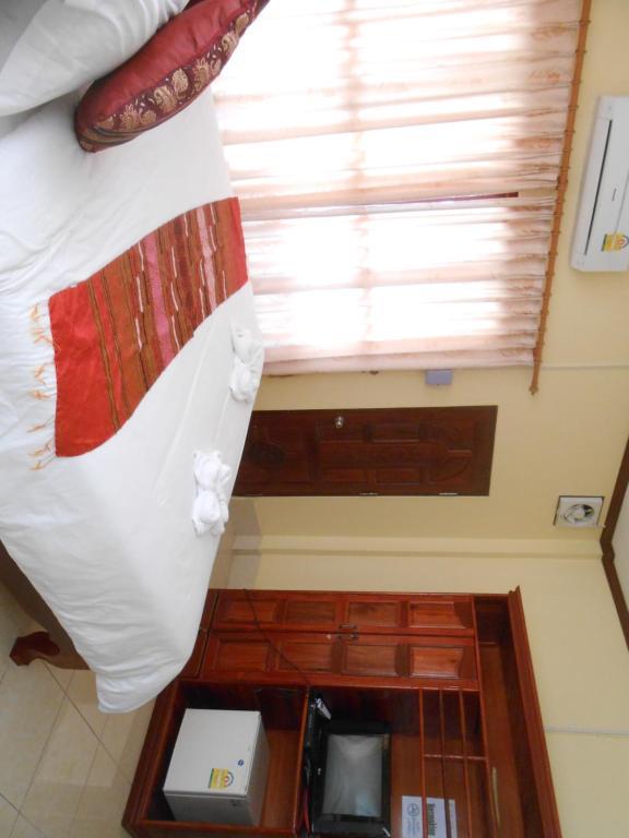 Khampaseuth Hotel Vang Vieng Zimmer foto